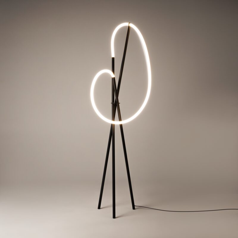 Crochet Black Floor lamp, Aluminum Image 9