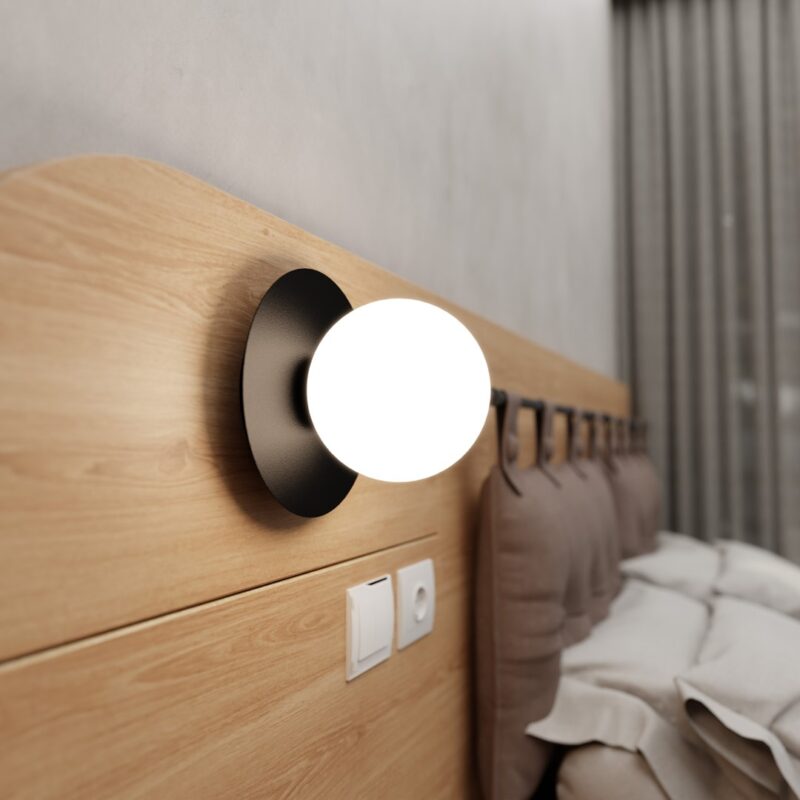 Merva  K1 Black Wall Lamp Image 2