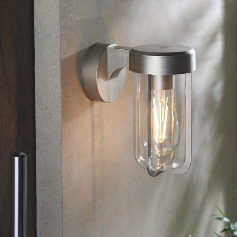 Outdoor wall lights